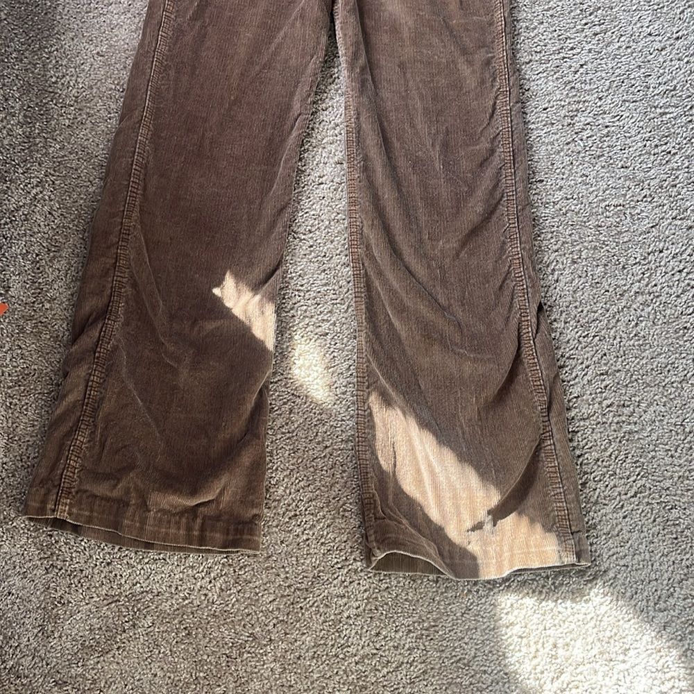 VTG 70’s Corduroy Flared Women’s LEVIS Bib Overalls 29W *SOLD* - Picture 14 of 16